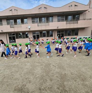 年長さん行進練習